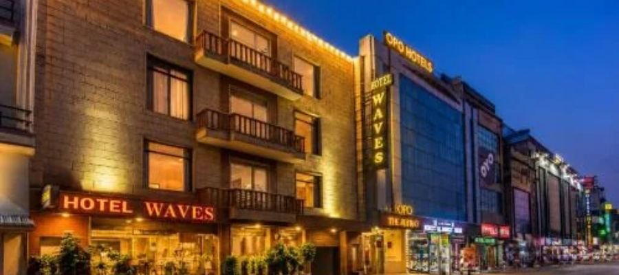 Hotel Waves Escorts Banner